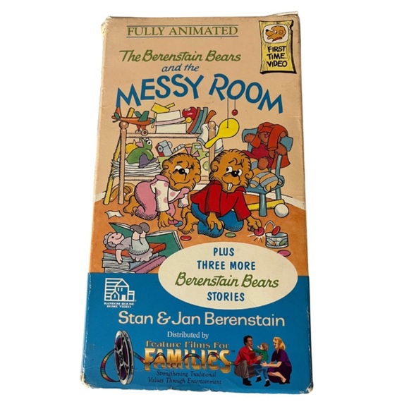 The Berenstain Bears and the Messy Room - Picture 1 of 4